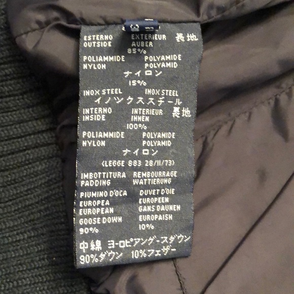 Add down vest - Picture 5 of 8